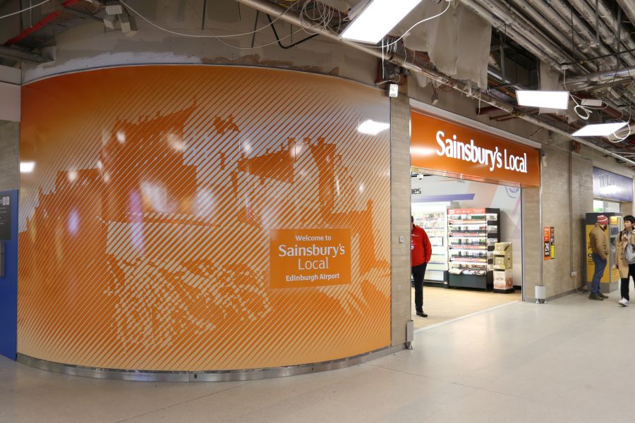 Sainsbury's at Edinburgh airport. An aviation first for the grocer: Dec 2024